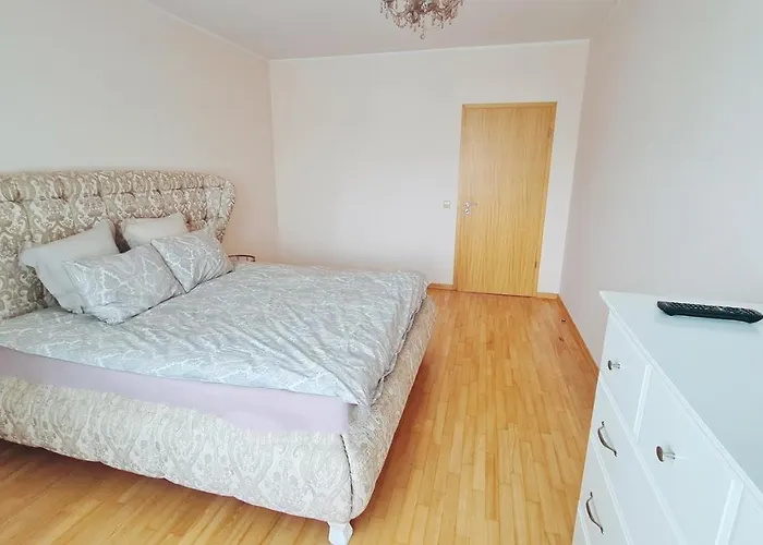 Julia Next To Aqua Park Apartment